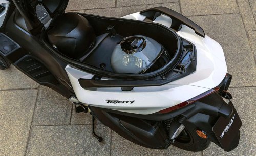 Yamaha Tricity 300 2026: el primer escúter del mundo con airbag frontal que revoluciona la seguridad