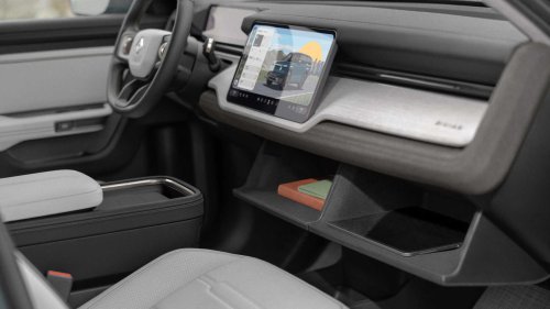 Rivian R2 vs. Toyota 4Runner: When old-school off-roading is hard to beat