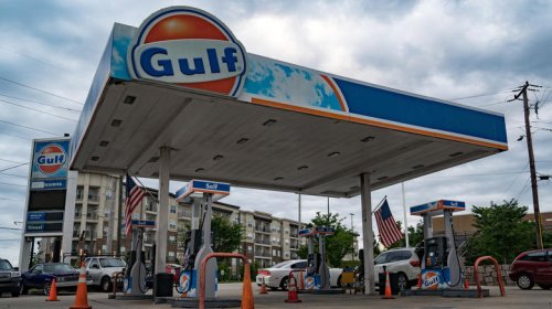 Here's why getting rid of gas taxes might not lower prices after all
