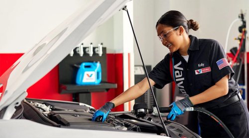 Valvoline sued after using the wrong oil in customer’s engine
