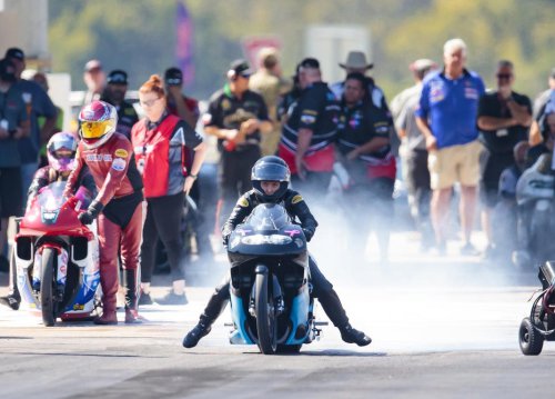 NHRA sisters Jasmine Salinas and Jianna Evaristo-Salinas bring speed and style to the track, in photos