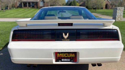 The Pontiac that hid a Buick engine and outran a Corvette