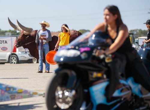NHRA sisters Jasmine Salinas and Jianna Evaristo-Salinas bring speed and style to the track, in photos