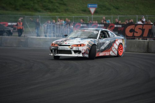 People love buying flashy cars, but how the car looks means nothing in comparison to how it performs under danger