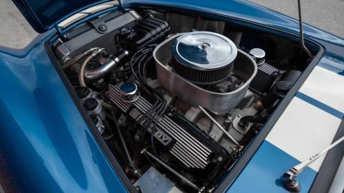 1965 Shelby Cobra 427: First production car under 4 seconds 0-60