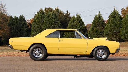 The factory muscle car with the highest power-to-weight ratio in the '60s