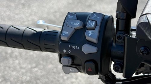 Kawasaki's Z1100 trails rivals on specs, but that's not the biggest problem