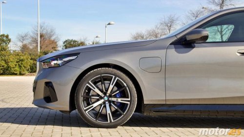 BMW, Tras probar este híbrido enchufable de BMW realmente me replanteado si los diésel siguen siendo la mejor opción para viajar