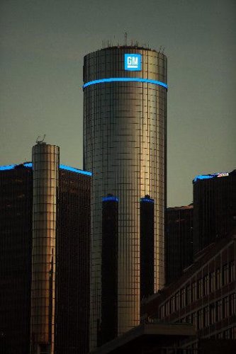 What GM, Ford lose when their logos disappear from high-profile sites