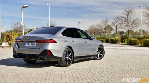 BMW, Tras probar este híbrido enchufable de BMW realmente me replanteado si los diésel siguen siendo la mejor opción para viajar