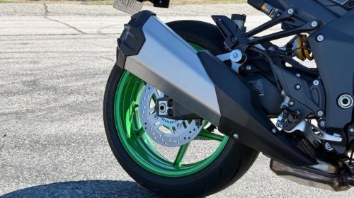 Kawasaki's Z1100 trails rivals on specs, but that's not the biggest problem