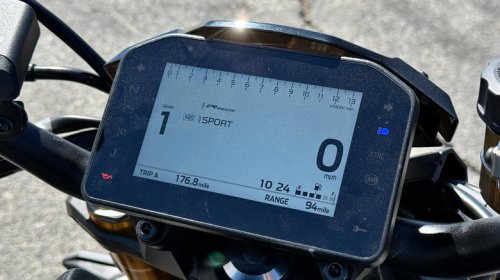 Kawasaki's Z1100 trails rivals on specs, but that's not the biggest problem