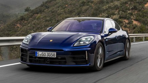 The last 5 rear-wheel drive V6 sedans left in America