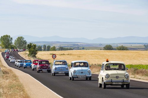 En busca de otro icono: Seat pone el Ibiza y el 600 como espejo para el Cupra Raval