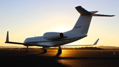 From garage to hangar: Why auto mechanics should move to aviation