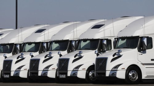 Toyota, Volvo, Daimler, Toyota partners with Volvo Group and Daimler Trucks to keep trying to make hydrogen work