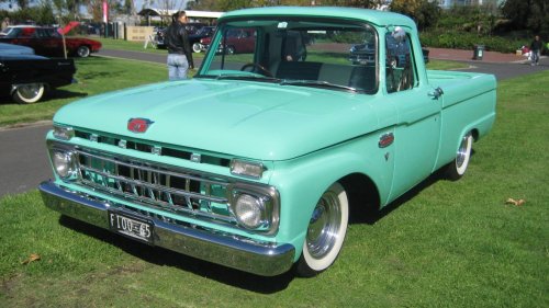 8 vintage trucks that refuse to fade into history