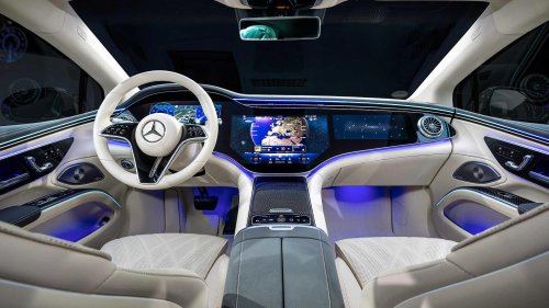 Mercedes-Benz EQS, Mercedes-Benz, The EQS is the least expensive Mercedes-Benz available with a hood ornament