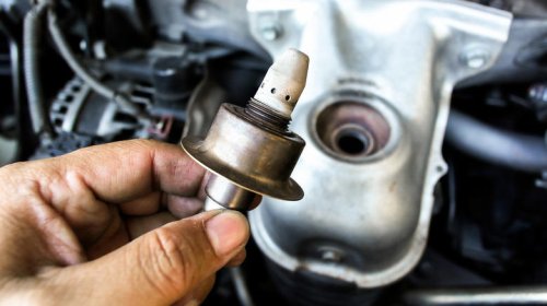 Modern cars have more than one oxygen sensor: Here's why