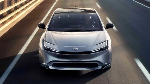 2023 Toyota Prius: The best 3-year-old hybrid to buy used