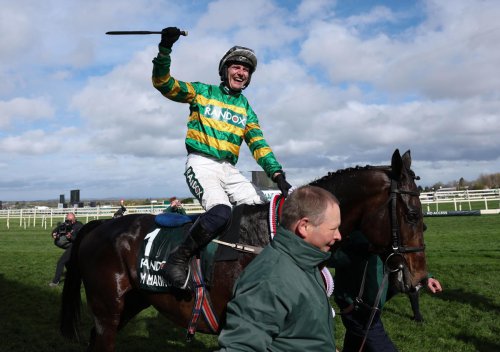 I Am Maximus entra en la historia del Grand National