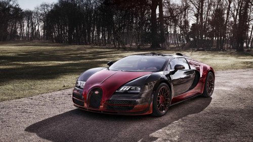 The first production car to break 1,000 horsepower