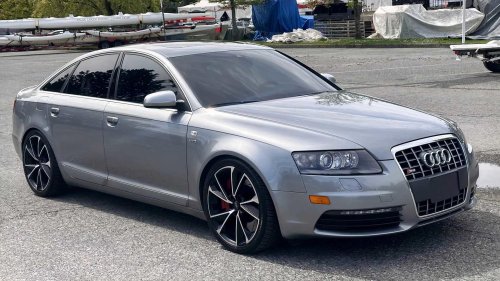 SuperCar, The luxury sedan that secretly used a supercar engine