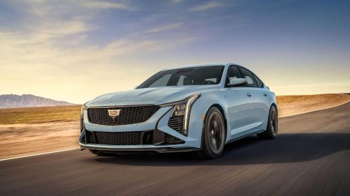 There's only one RWD V8 sedan left in America