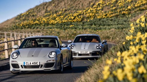 Porsche, Porsche patents racing stripes that appear when you switch into sport mode