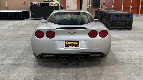 Chevrolet Corvette C6 Z06: Affordable 500-HP American supercar