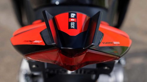 10 motorcycles that are shockingly good in heavy traffic