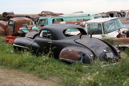 Joyas del desguace de Oakleaf Old Cars, Dakota del Sur