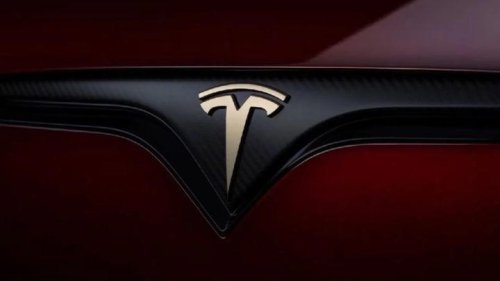 El adiós más simbólico y elegante de Tesla: Model S y Model X se apartan para dejar sitio a los robots
