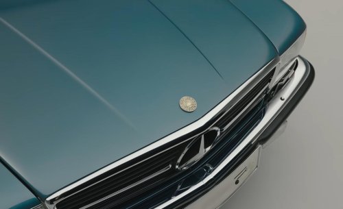 El coche que nadie condujo durante décadas ahora desata una inesperada fascinación entre coleccionistas
