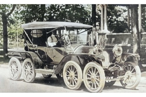 29 very strange cars