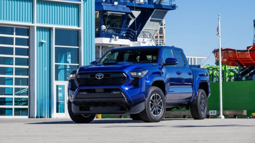 Jeep, Jeep Wrangler, Jeep Gladiator, 2026 Jeep Wrangler and Gladiator Rewind Editions channel '90s nostalgia