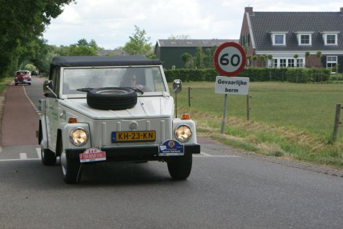 29 very strange cars