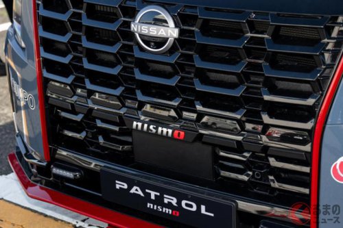3.5L V6ツインターボで495馬力! 日産新型「超速そうな巨大SUV」公開! 標準は27年発売だけどドデカグリルの「パトロールNISMO」出る? スーパーGTに贈呈で聞いてみた
