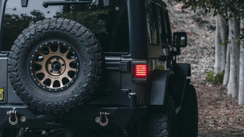 10 reasons you should finally invest in a Jeep &amp; 10 reasons to leave it behind