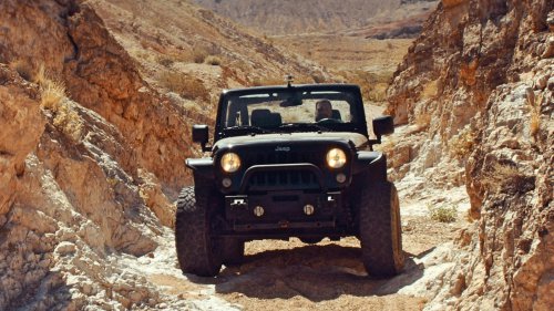 10 reasons you should finally invest in a Jeep &amp; 10 reasons to leave it behind
