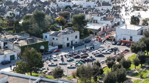 Can’t get to Italy to drive great cars? Check out these photos instead