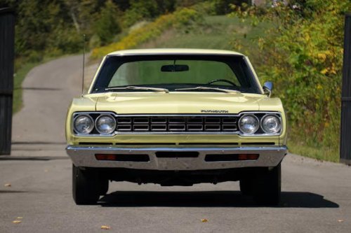 Budget muscle: The Plymouth Road Runner started a trend