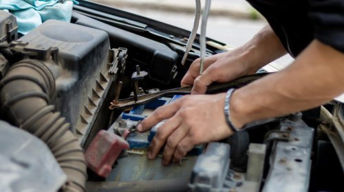 Battery, How to know if your 12V car battery has a healthy resting voltage