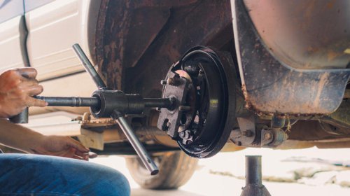 8 DIY mechanic's tools you can rent instead of buy