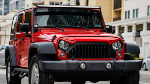 10 reasons you should finally invest in a Jeep &amp; 10 reasons to leave it behind