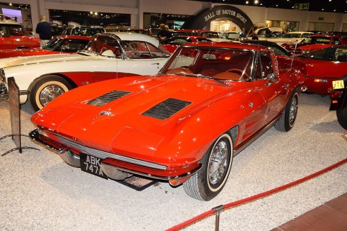7 vintage cars we miss (and 7 we’re glad are dead)
