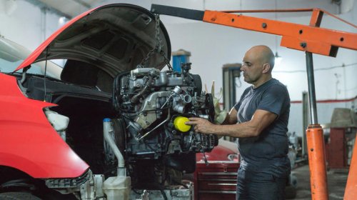 8 DIY mechanic's tools you can rent instead of buy