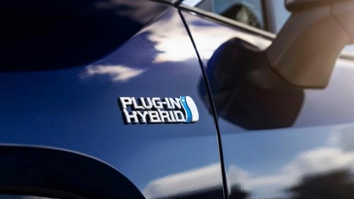 The plug-in hybrid sedan with the highest electric range in 2026