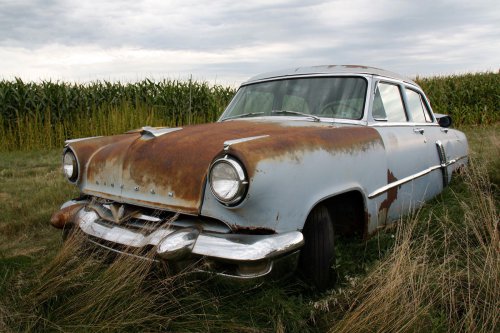 Joyas del desguace de Oakleaf Old Cars, Dakota del Sur