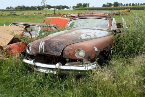 Joyas del desguace de Oakleaf Old Cars, Dakota del Sur